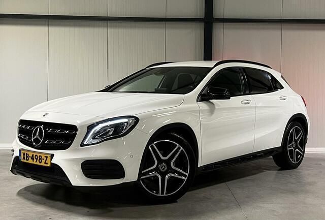 Wit Gebruikt 2018 Mercedes GLA180 AMG SUV | € 22.800 (Iets duurder) - Afbeelding 1/4