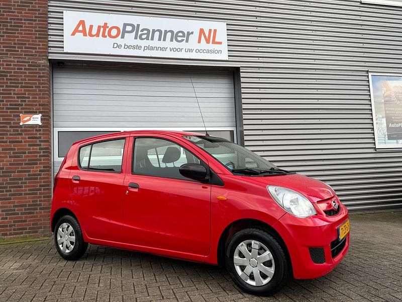 Occasion Daihatsu Cuore 69 PK (50 kW) 2008 Rood Hatchback