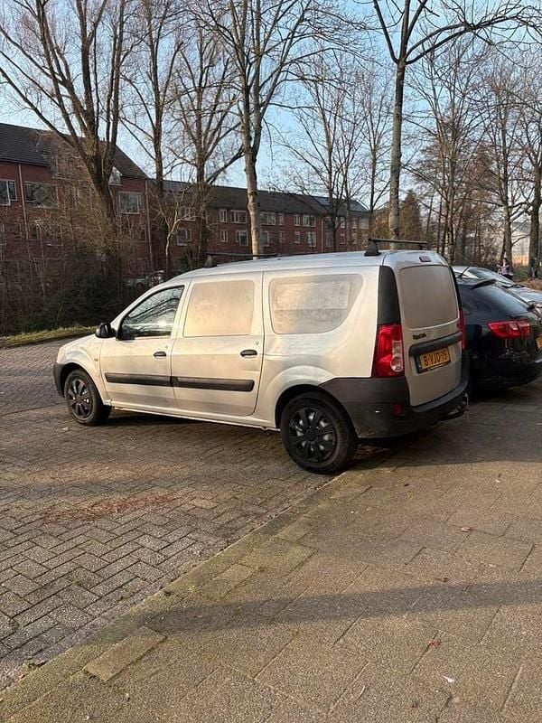 Occasion 2010 Dacia Logan | € 1.650 (Eerlijke prijs) - Afbeelding 1/4