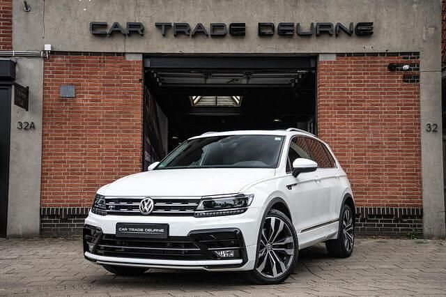 Wit Gebruikt 2018 VW Tiguan R-line SUV | € 30.895 (Duur) - Afbeelding 1/4