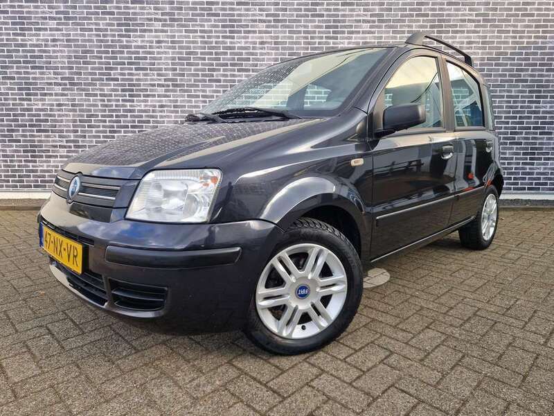 Zwart Gebruikt 2004 Fiat Panda Hatchback | € 1.950 (Iets duurder) - Afbeelding 1/4