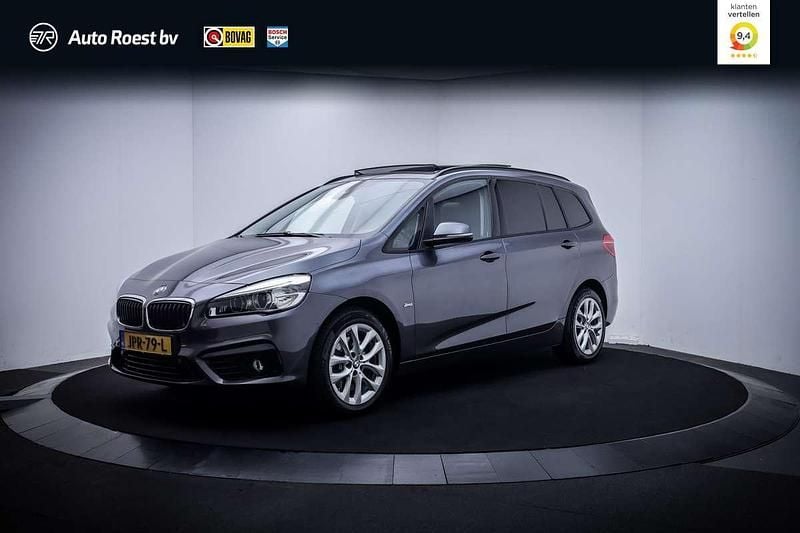 Grijs Occasion 2017 BMW 220 Gran Tourer Sport Line MPV | € 19.750 (Goede deal) - Afbeelding 1/4