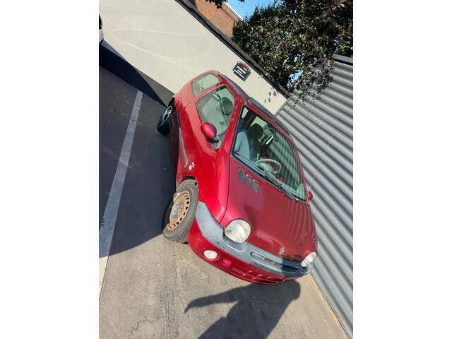 Rood Gebruikt 2003 Renault Twingo Hatchback | € 2.490 (Duur) - Afbeelding 1/4