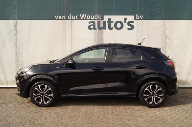 Zwart, metallic lak Occasion 2021 Ford Puma ST-Line SUV | € 13.900 (Iets duurder) - Afbeelding 1/4