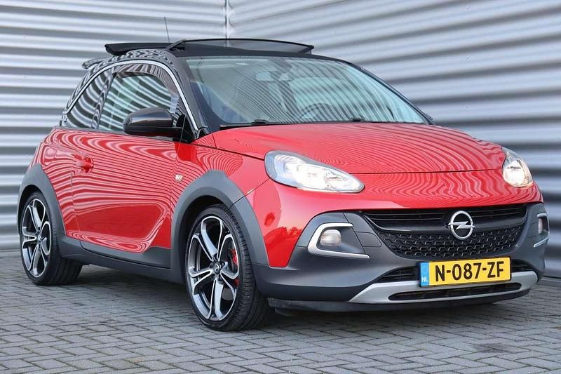 Occasion Opel Adam Rocks S 150 PK (110 kW) 2016 Rood Hatchback