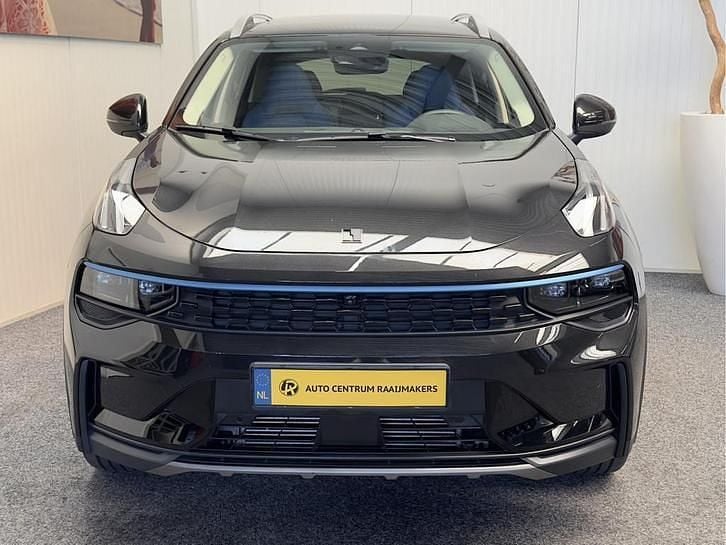 Occasion Lynk & Co 01 261 PK (191 kW) 2023 Zwart (metallic) SUV