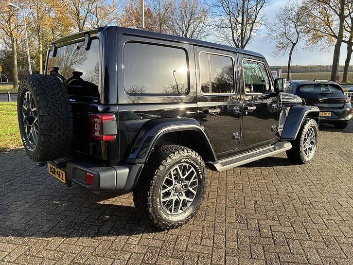 Occasion Jeep Wrangler Unlimited 80th Anniversary 381 PK (280 kW) 2021 Zwart SUV