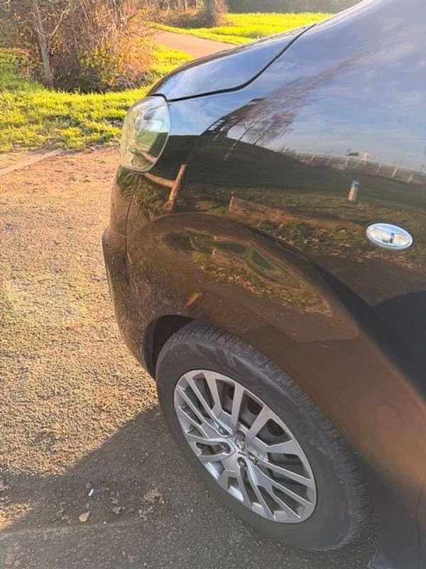 Occasion Opel Vivaro 144 PK (105 kW) 2022 Zwart MPV