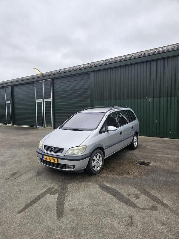 Gebruikt 2002 Opel Zafira | € 1.450 (Goede deal) - Afbeelding 1/4