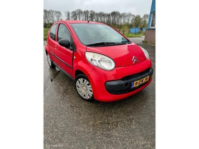 Rood Gebruikt 2008 Citroën C1 Hatchback | € 1.250 (Eerlijke prijs) - Afbeelding 1/4