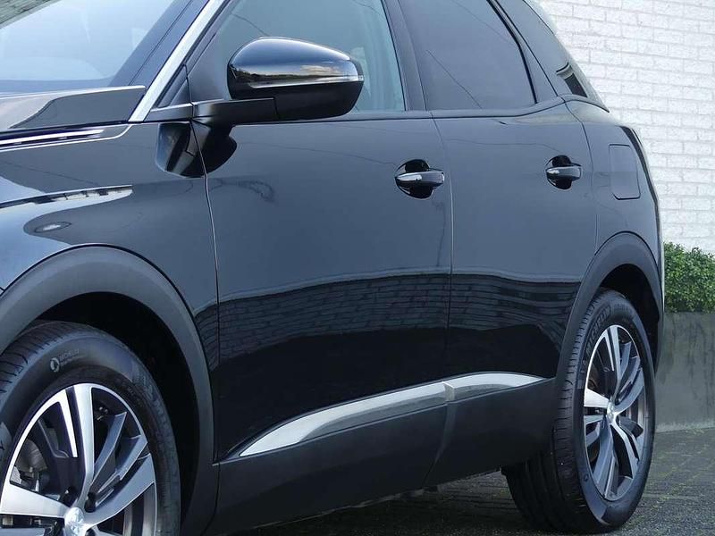 Occasion Peugeot 3008 Allure 200 PK (147 kW) 2024 Zwart SUV