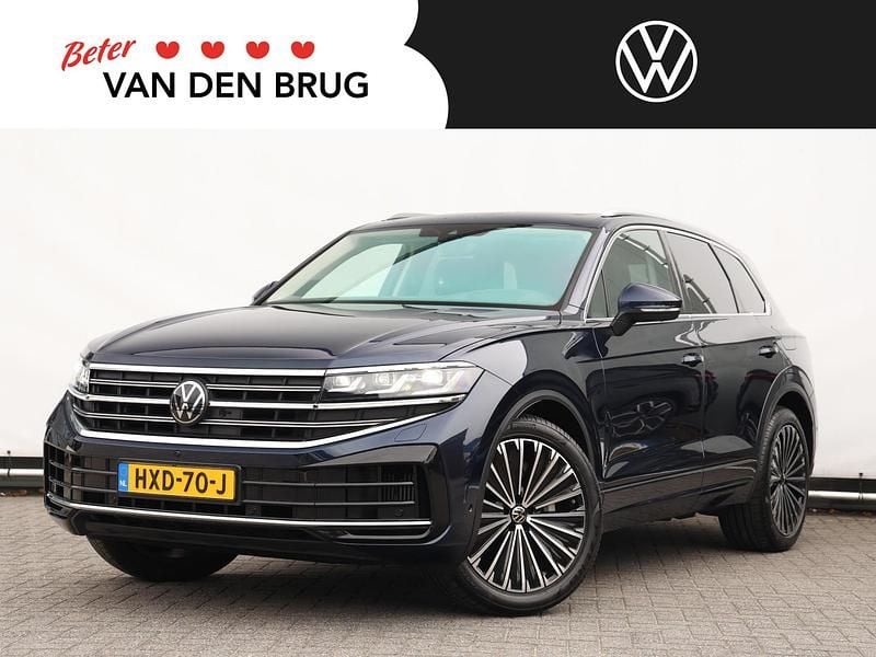 Blauw Gebruikt 2024 VW Touareg Elegance SUV | € 75.895 (Eerlijke prijs) - Afbeelding 1/4