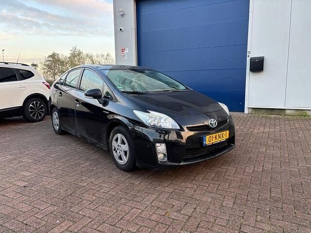 Zwart Gebruikt 2010 Toyota Prius Hatchback | € 4.499 (Eerlijke prijs) - Afbeelding 1/4