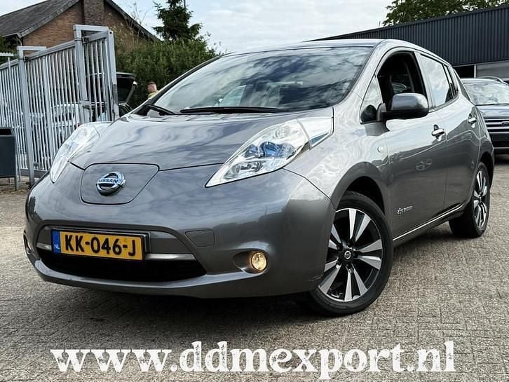 Gebruikt 2016 Nissan Leaf Tekna Hatchback | € 4.999 - Afbeelding 1/1