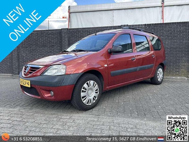 Rood Gebruikt 2008 Dacia Logan MCV Lauréate MPV | € 1.850 - Afbeelding 1/4