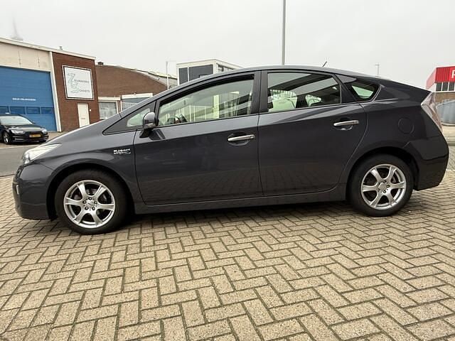 Occasion Toyota Prius 99 PK (72 kW) 2012 Grijs Hatchback