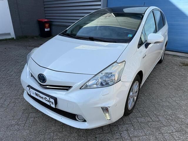 Wit Gebruikt 2012 Toyota Prius+ Business Edition MPV | € 10.950 (Eerlijke prijs) - Afbeelding 1/4