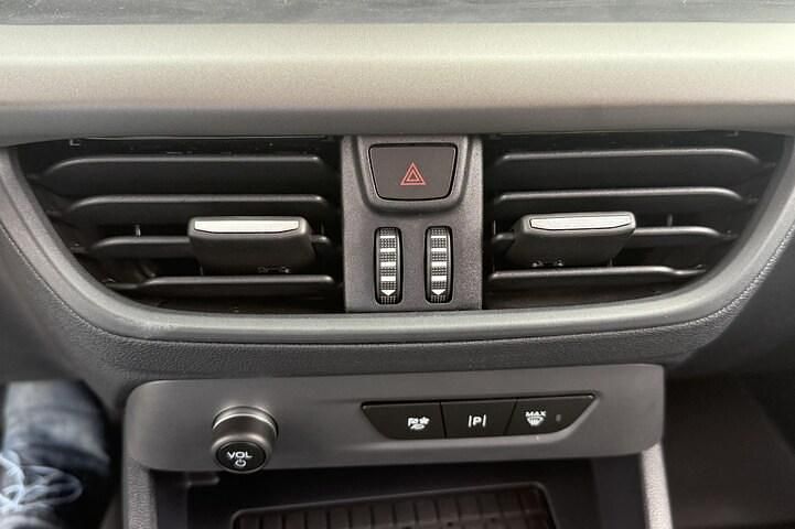 Nieuw Ford E-Transit Limited 100 kW (136 PK) 2025 Grijs Van