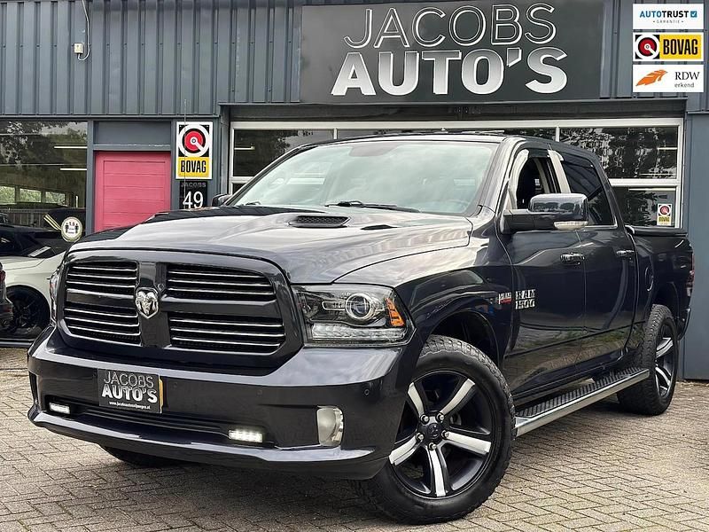 Occasion Dodge Ram 401 PK (294 kW) 2017 Grijs Pickup