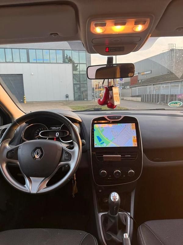 Occasion Renault Clio IV 89 PK (65 kW) 2015