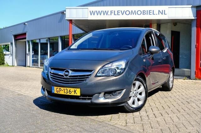 Grijs Gebruikt 2015 Opel Meriva Cosmo MPV | € 8.750 (Eerlijke prijs) - Afbeelding 1/4