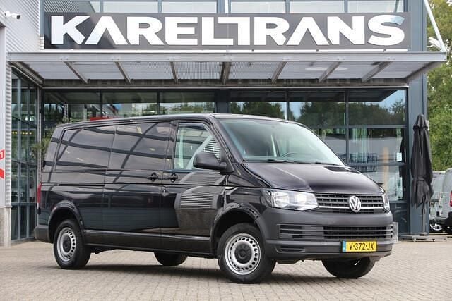 Zwart Gebruikt 2017 VW T6 Van | € 13.950 (Super prijs) - Afbeelding 1/4