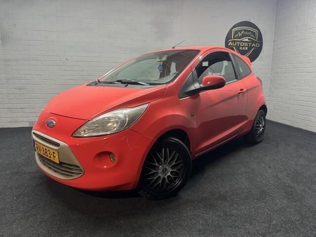 Rood Gebruikt 2009 Ford Ka Titanium Hatchback | € 2.445 (Eerlijke prijs) - Afbeelding 1/4