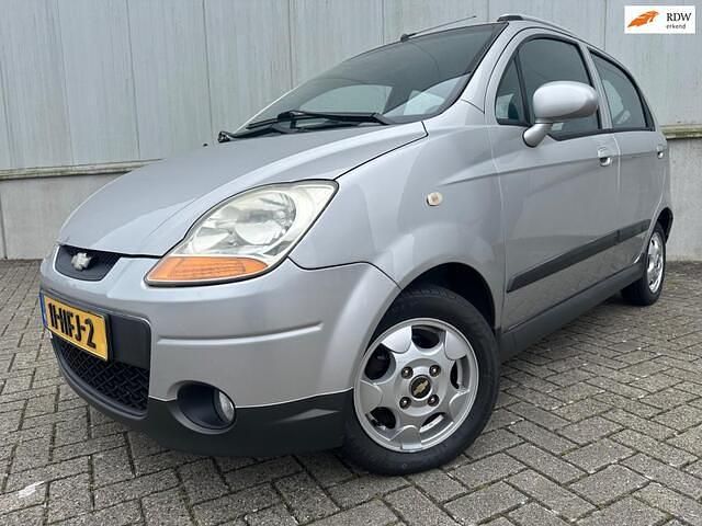 Grijs Gebruikt 2008 Chevrolet Matiz Hatchback | € 2.995 (Eerlijke prijs) - Afbeelding 1/4