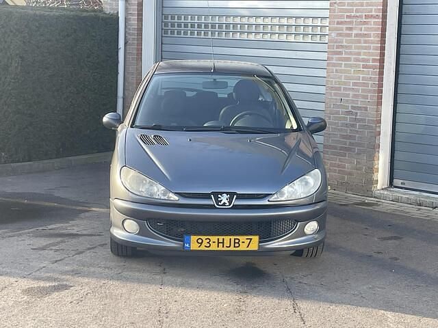 Occasion Peugeot 206 75 PK (55 kW) 2008 Grijs Hatchback