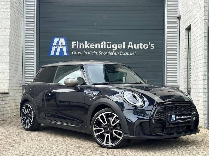 Zwart Gebruikt 2022 Mini John Cooper Works Hatchback | € 29.700 (Eerlijke prijs) - Afbeelding 1/4