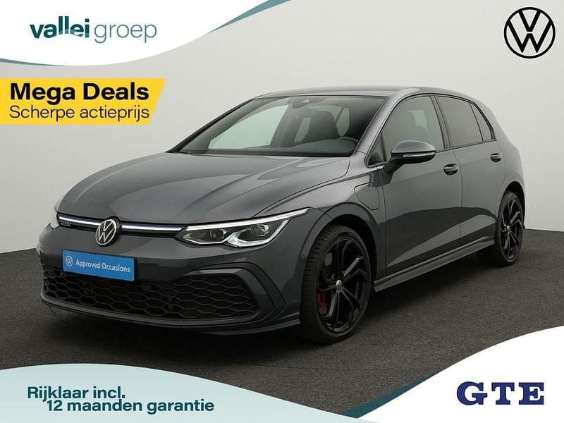 Grijs Gebruikt 2022 VW Golf VIII GTE Hatchback | € 27.950 (Eerlijke prijs) - Afbeelding 1/4