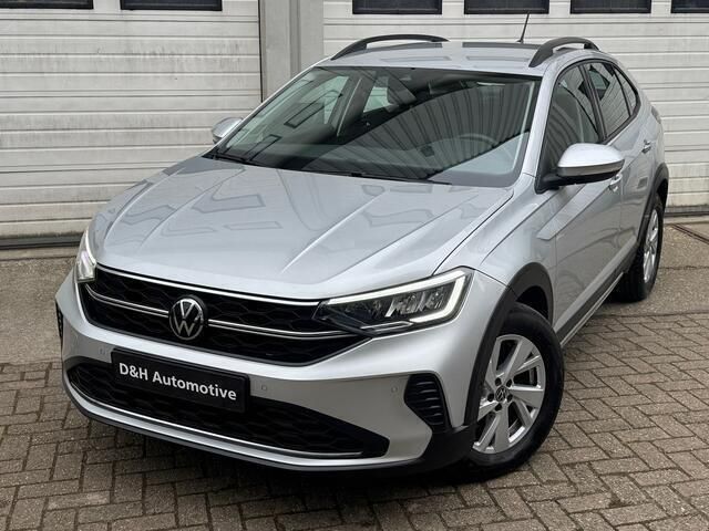 Grijs Gebruikt 2022 VW Taigo Life SUV | € 22.500 (Super prijs) - Afbeelding 1/4
