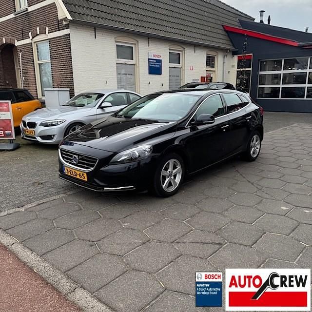 Occasion Volvo V40 Summum 180 PK (132 kW) 2014 Zwart Hatchback