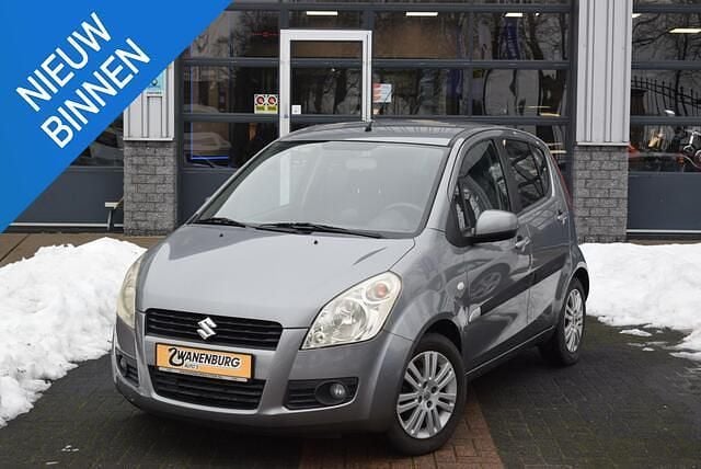 Grijs Occasion 2011 Suzuki Splash Exclusive Hatchback | € 5.995 (Eerlijke prijs) - Afbeelding 1/4