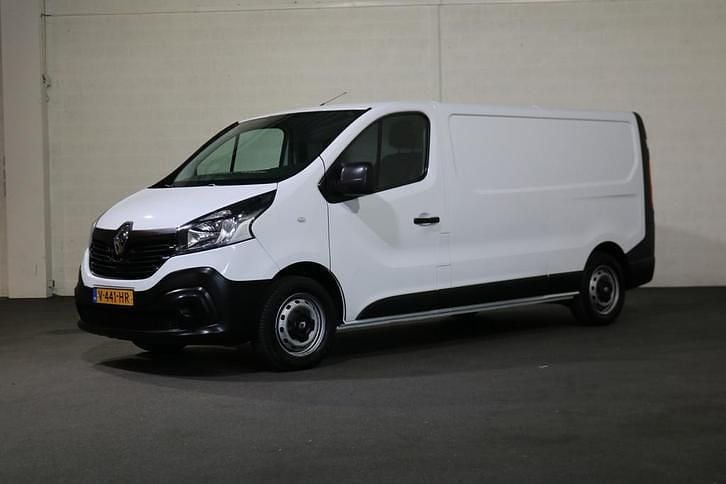 Wit Gebruikt 2017 Renault Trafic Van | € 8.950 (Goede deal) - Afbeelding 1/1