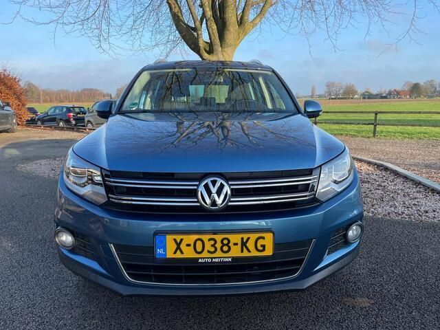 Occasion VW Tiguan LOUNGE 150 PK (110 kW) 2015 Blauw SUV