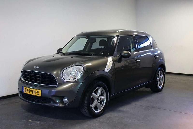 Grijs Occasion 2011 Mini Cooper Countryman SUV | € 3.900 (Super prijs) - Afbeelding 1/4