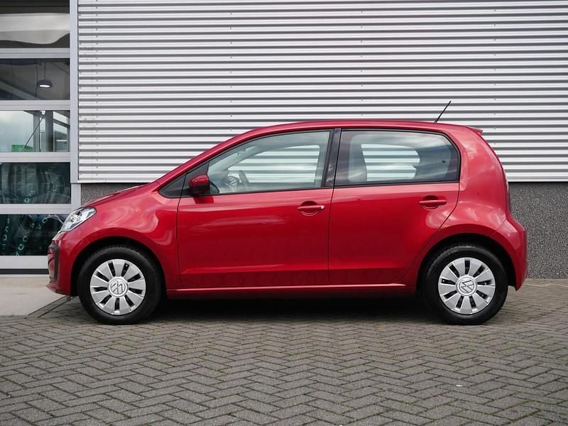 Occasion VW up! 65 PK (47 kW) 2023 Rood Hatchback