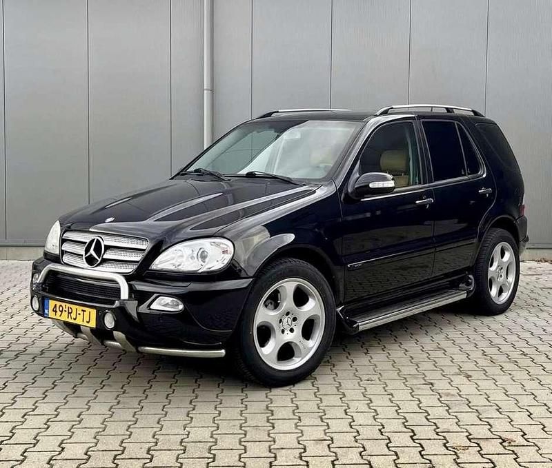 Zwart Occasion 2006 Mercedes 350 Edition Stationwagen | € 7.500 (Duur) - Afbeelding 1/4