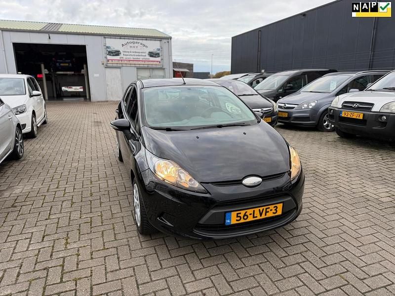 Zwart Gebruikt 2010 Ford Fiesta Limited Hatchback | € 3.950 (Duur) - Afbeelding 1/4