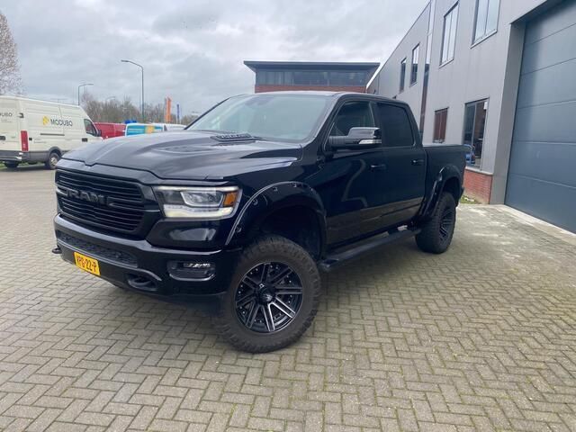 Zwart Gebruikt 2022 Dodge Ram Pickup | € 59.900 (Duur) - Afbeelding 1/4