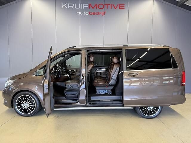 Occasion Mercedes V220 Avantgarde 165 PK (121 kW) 2015 Bruin MPV