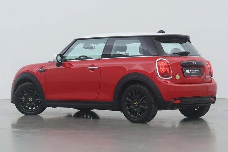 Occasion Mini Cooper Classic 135 kW (184 PK) 2023 Rood Hatchback