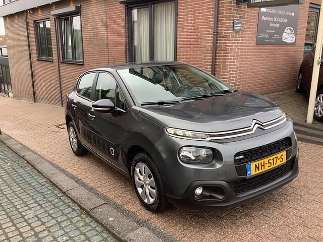 Grijs Gebruikt 2017 Citroën C3 Feel Hatchback | € 5.950 (Eerlijke prijs) - Afbeelding 1/4
