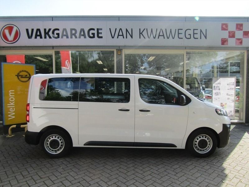 Wit Gebruikt 2021 Opel Vivaro Van | € 33.900 - Afbeelding 1/4
