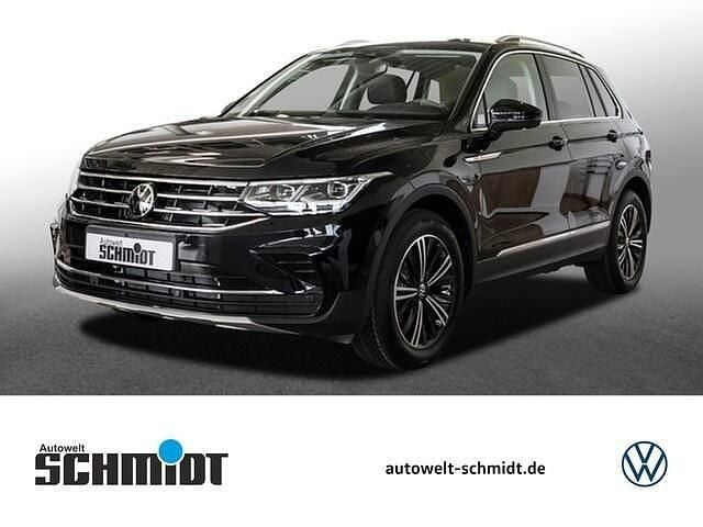 Zwart Occasion 2023 VW Tiguan Elegance SUV | € 38.625 (Super prijs) - Afbeelding 1/4