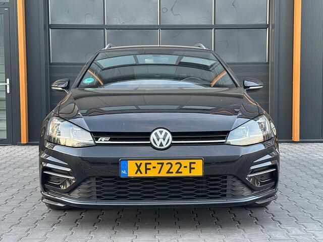 Zwart Gebruikt 2019 VW Golf VII Highline Stationwagen | € 9.950 (Eerlijke prijs) - Afbeelding 1/4