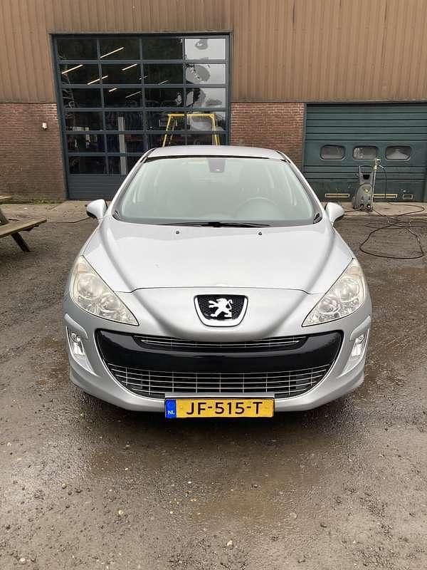 Occasion Peugeot 308 Style 120 PK (88 kW) 2009 Grijs (metallic) Hatchback