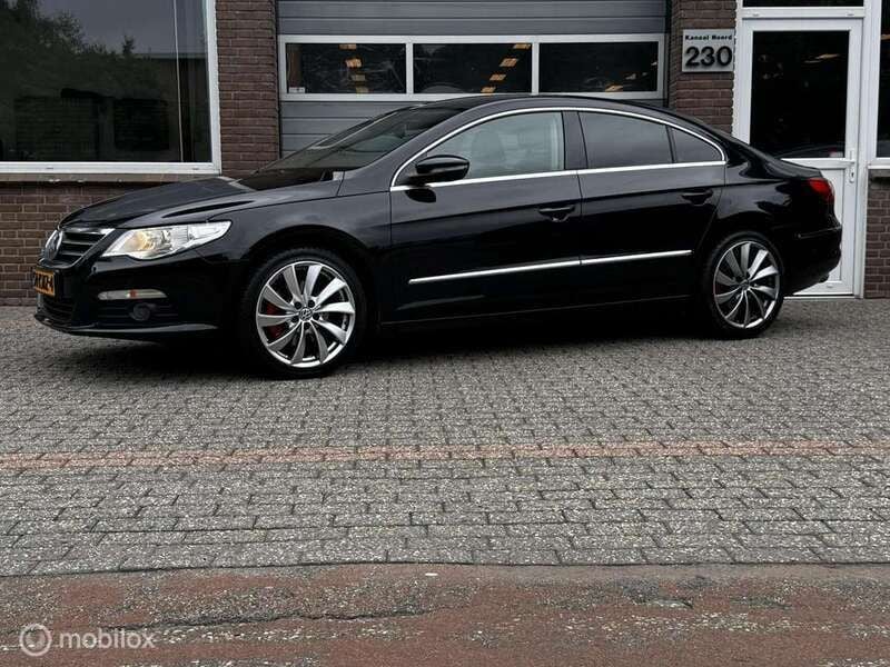 Zwart Gebruikt 2010 VW CC Sedan | € 3.950 (Super prijs) - Afbeelding 1/4