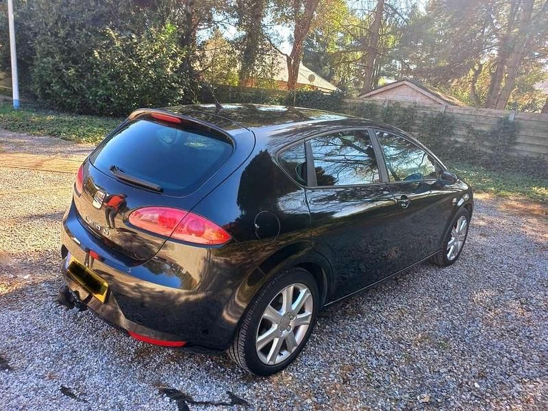 Occasion Seat Leon 125 PK (91 kW) 2008 Zwart MPV